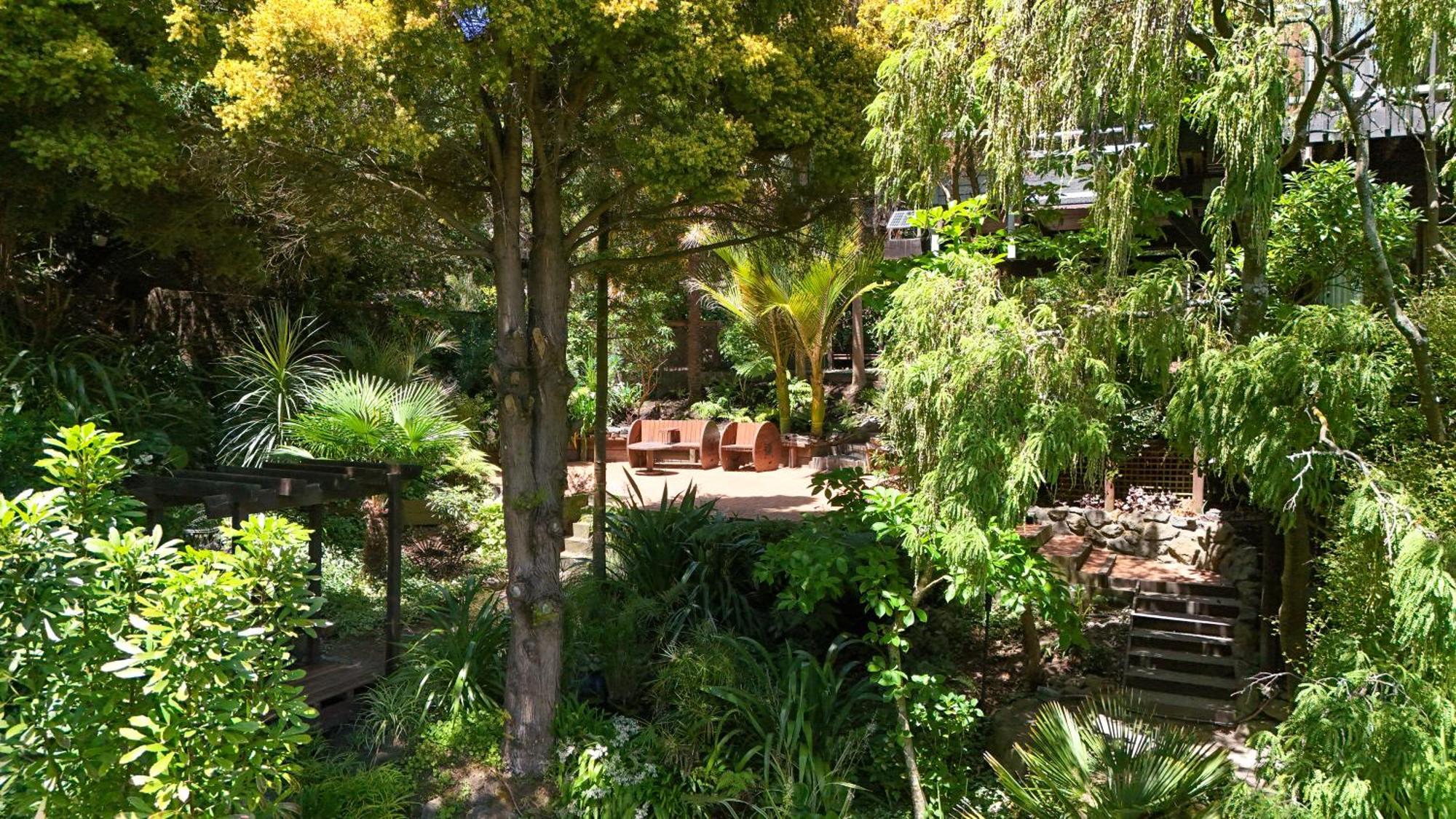 Sherwood Lodge 4-Bedroom Holiday Home With Spectacular Views 基督城 外观 照片