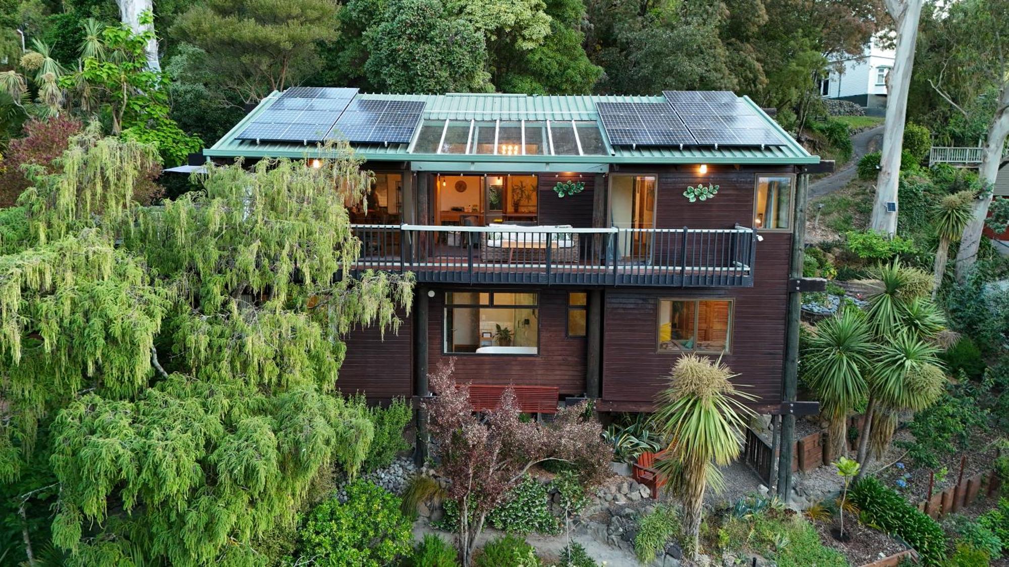 Sherwood Lodge 4-Bedroom Holiday Home With Spectacular Views 基督城 外观 照片